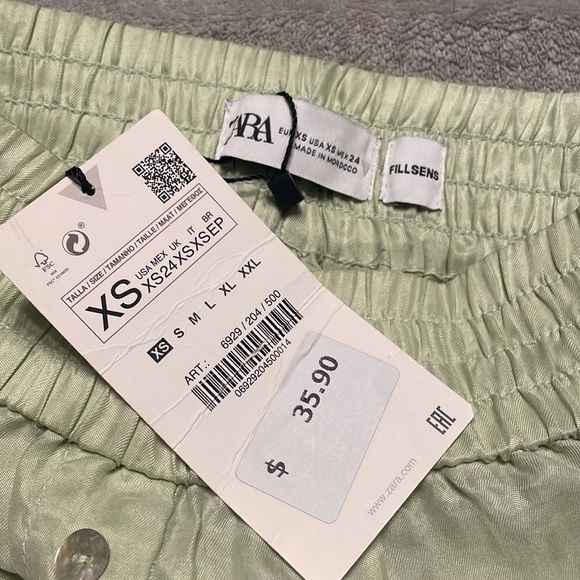 Zara High Waisted Shorts Green sz XS - Picture 5 of 5